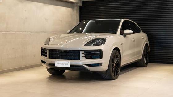 PORSCHE CAYENNE 3.0 V6 E-HYBRID COUPÉ AWD TIPTRONIC S